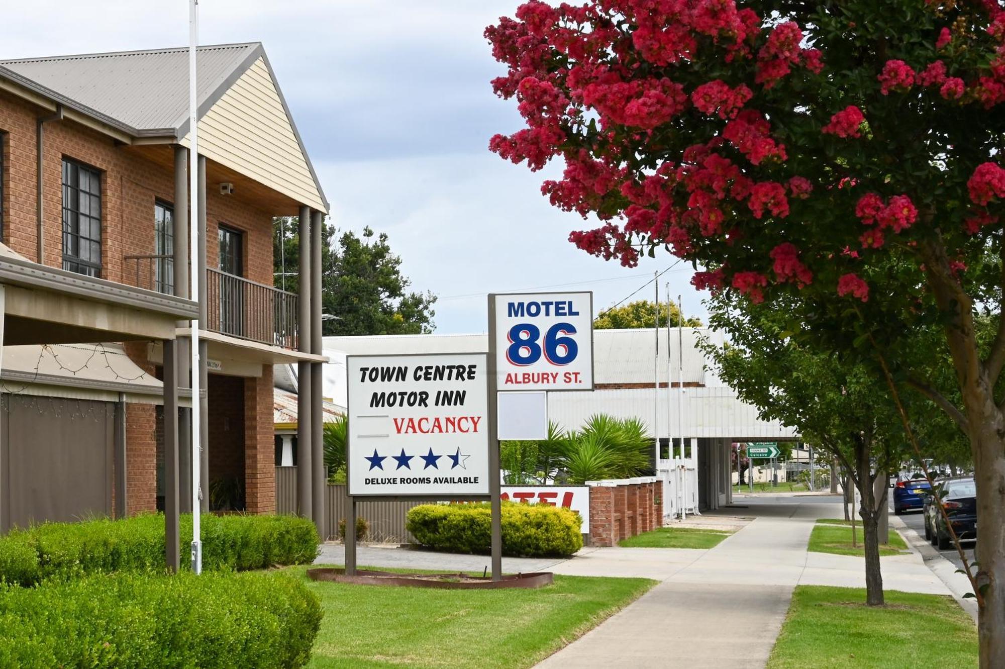 Holbrook Town Centre Motor Inn Exterior foto
